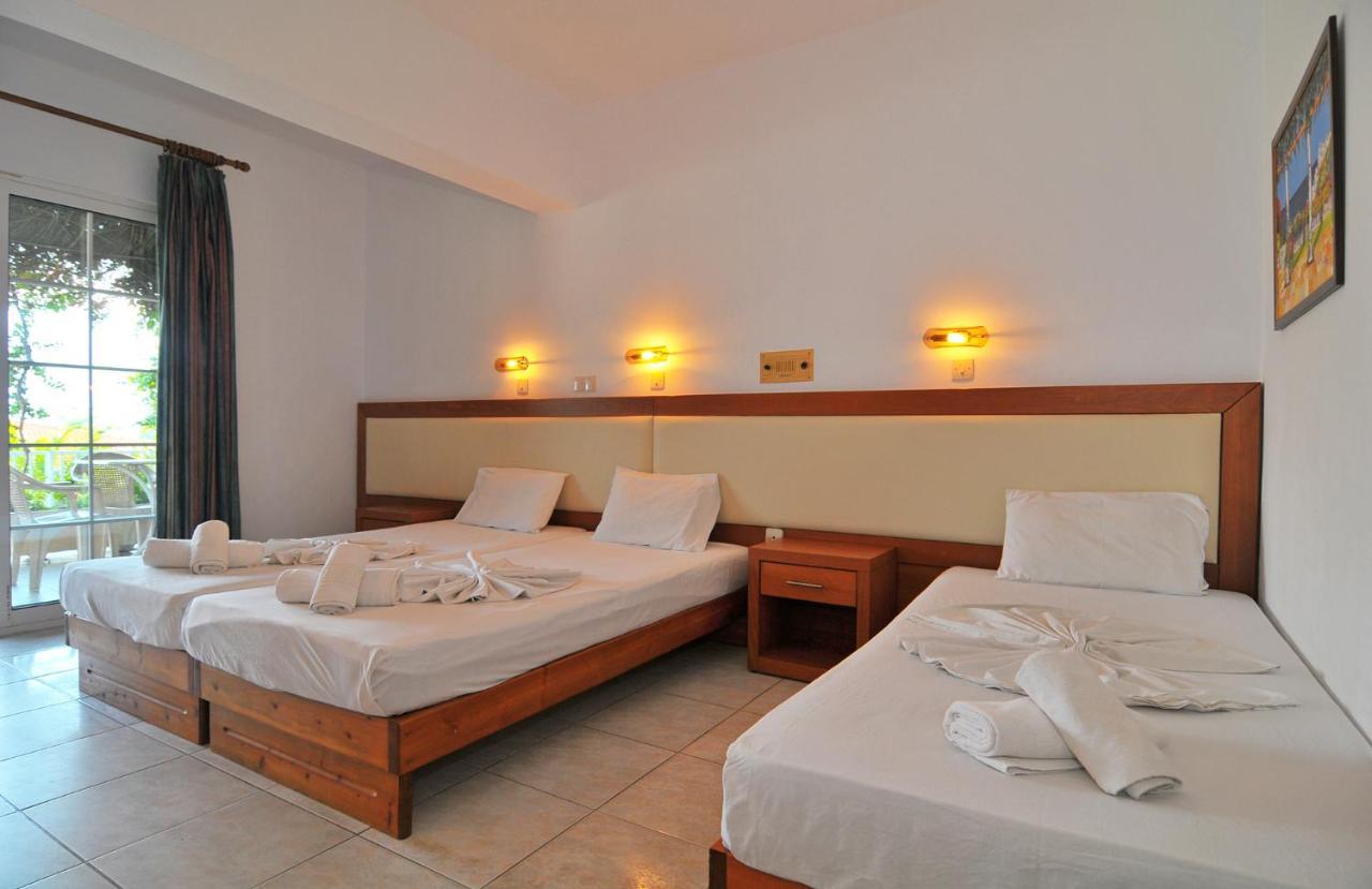 Hotel Emerald Chrysi Ammoudia Exterior foto