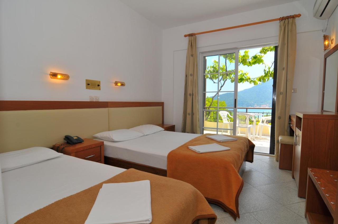 Hotel Emerald Chrysi Ammoudia Exterior foto